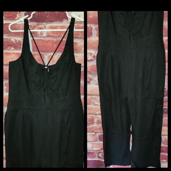 City Chic Black Jumpsuit 14 & 16 NWT - Picture 2 of 4